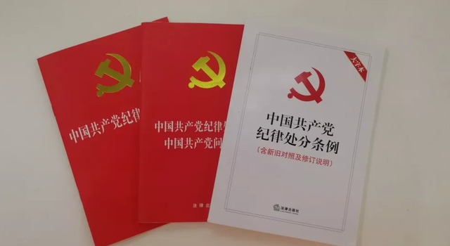 河床发布备战花絮;今晨复出首秀;国王杯任务艰巨;纪律约束更严格的简单介绍 河床发布备战花絮;今晨复出首秀;国王杯任务艰巨;纪律约束更严格的简单介绍