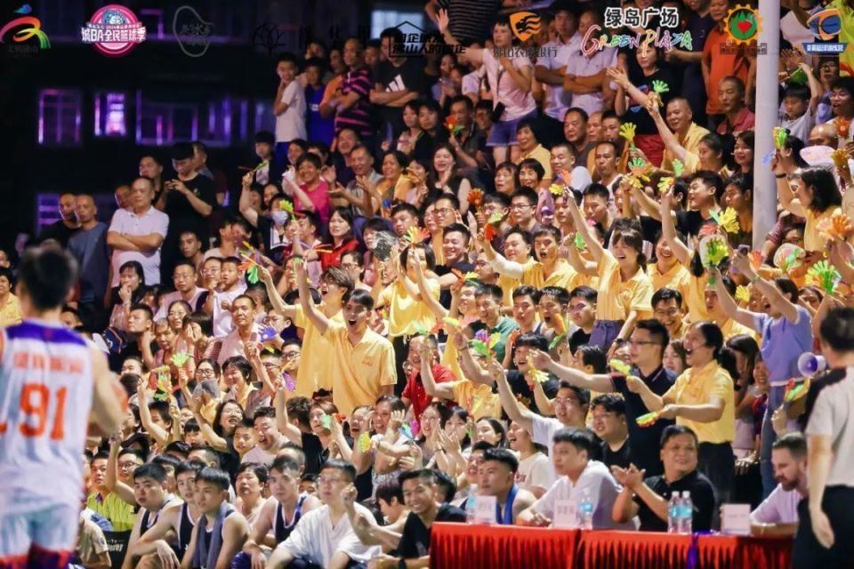 关于赛地聚焦——NBA常规赛集结日热度飙升,广厦男篮更衣室发声,媒体盛赞,临场指挥获称赞的信息 关于赛地聚焦——NBA常规赛集结日热度飙升,广厦男篮更衣室发声,媒体盛赞,临场指挥获称赞的信息